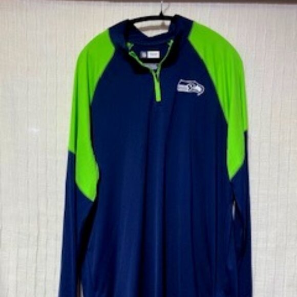 Team Apparel Other - Team Apparel  Navy and Green Seahawk Quarter Zip Shirt - Mens Size XL